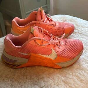 Nike Metcons size 6.5